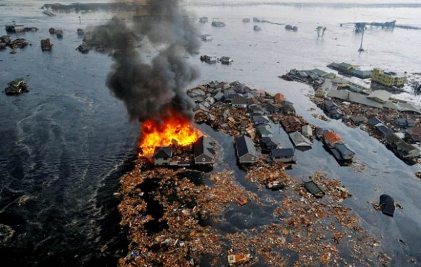 http://www.globalresearch.ca/articlePictures/fukushimafire.bmp