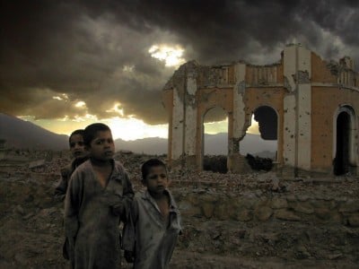 Afghanistan-Kabul-war-children-mknobil-pic