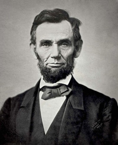 1024px-Abraham_Lincoln_November_1863